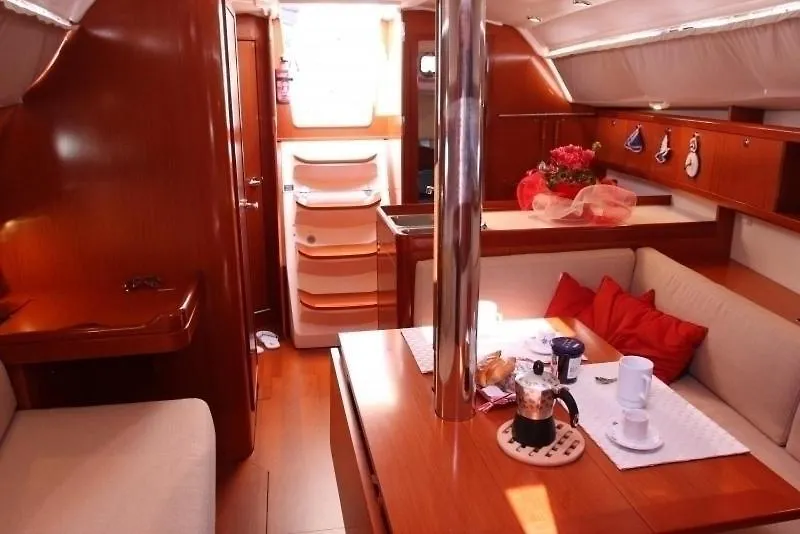 Boat & Sailing Torregrande Sinis Yachting
