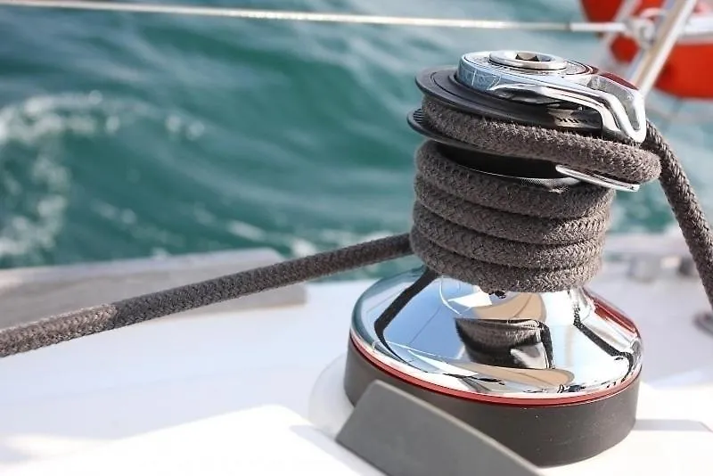 Boat & Sailing Torregrande Sinis Yachting Botel