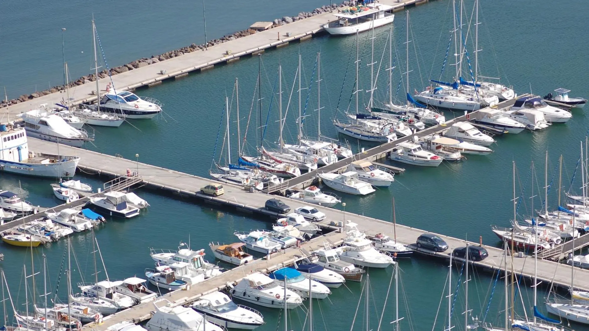 Boat & Sailing Torregrande Sinis Yachting Italy